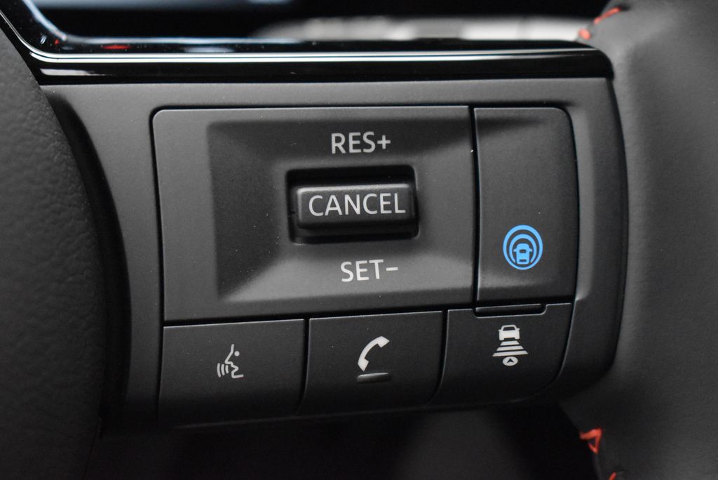 Thumbnail: 2026 Nissan Kicks - 18