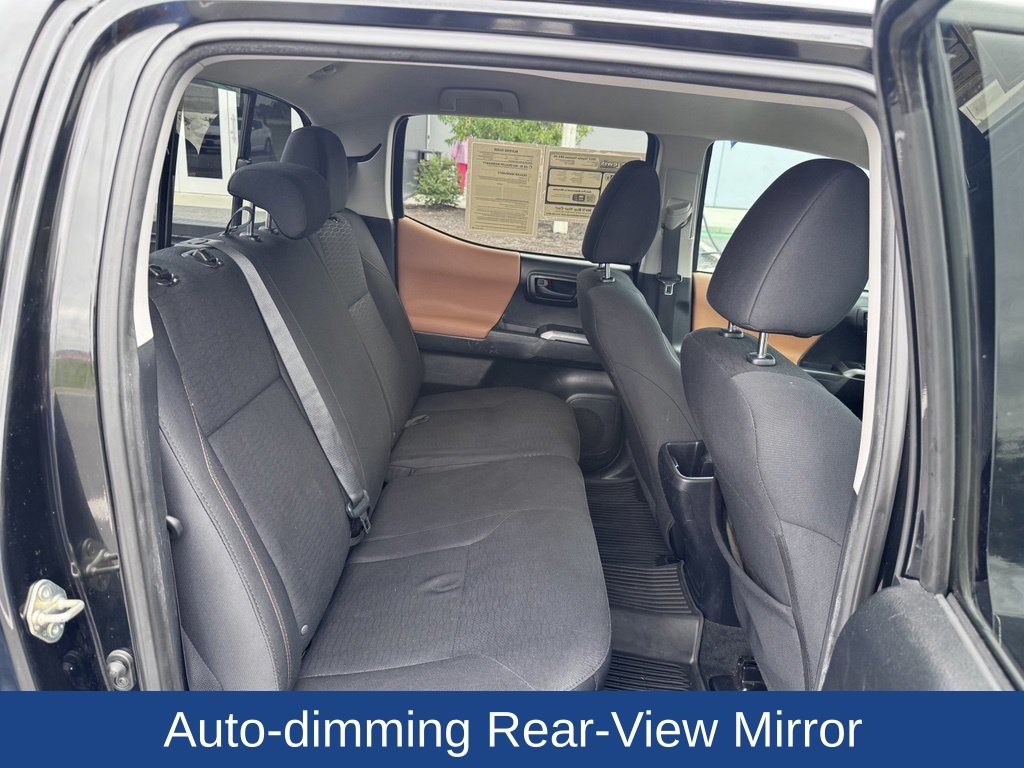 2017 Toyota Tacoma SR5 V6
