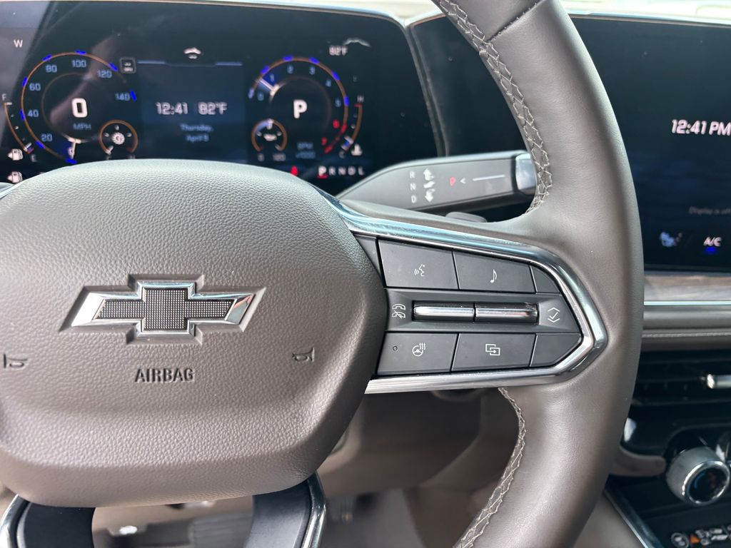 Used Car 2025 Chevrolet Suburban  Z71 For Sale Under $70,000 In Austin, Texas