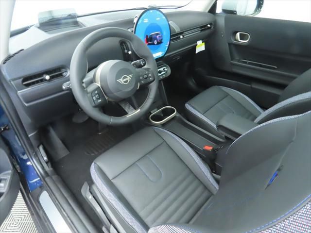 Thumbnail: 2026 MINI Cooper - 10