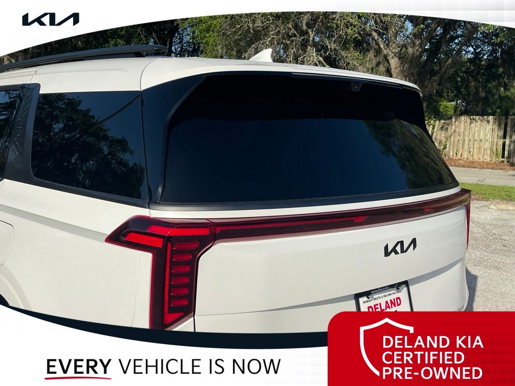 Used 2026 Kia Carnival Van