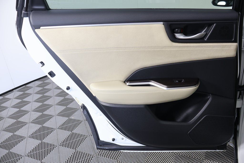 Thumbnail: 2019 Honda Clarity - 12