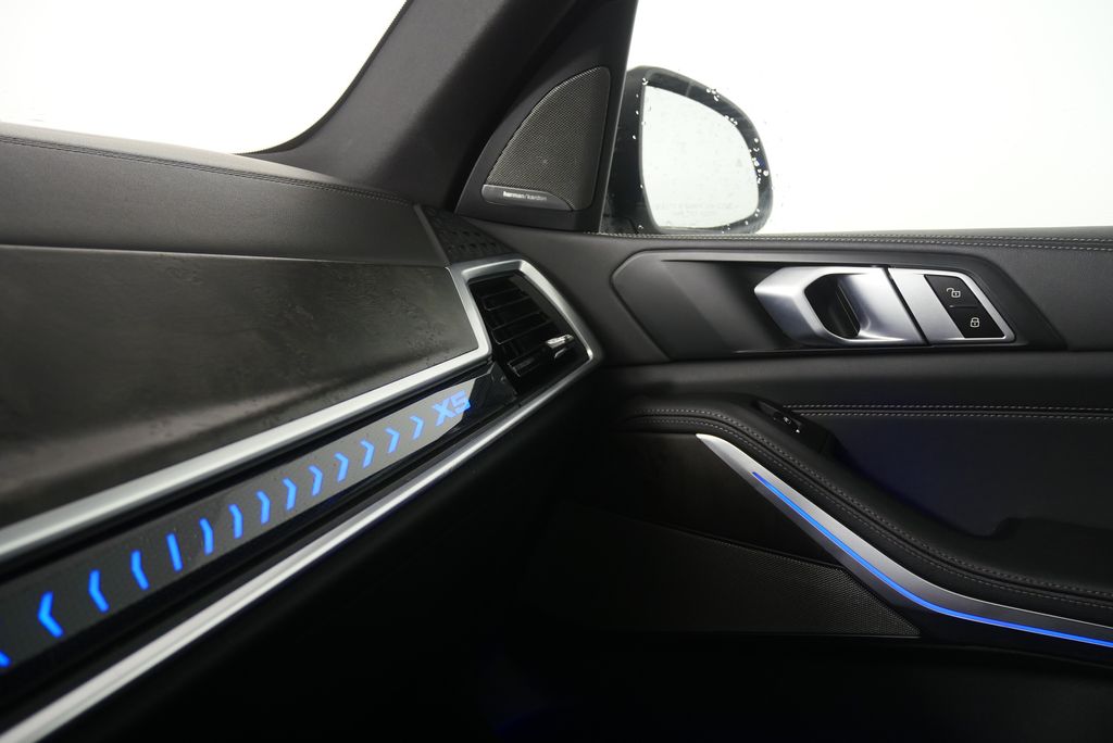 Thumbnail: 2024 BMW X5 - 30