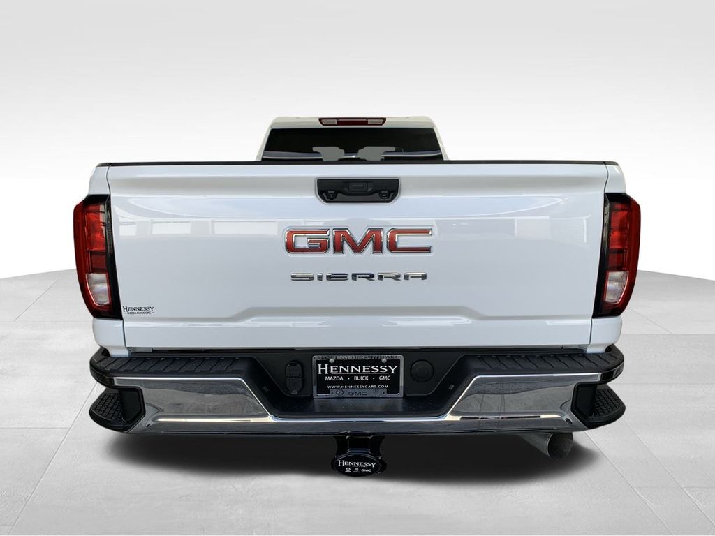 2024 GMC Sierra 2500HD Pro 4