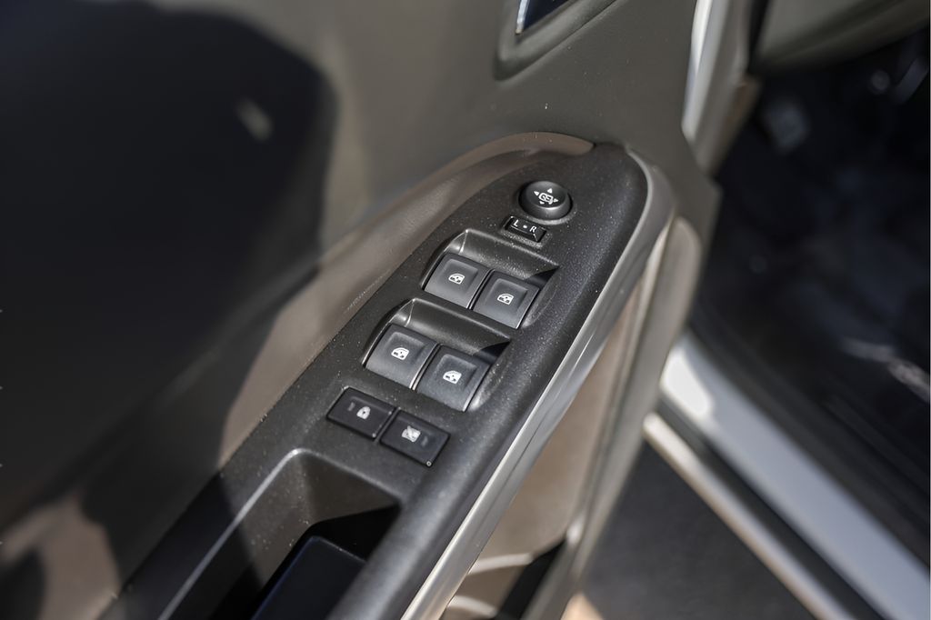 Used Car 2022 Chevrolet Colorado  Lt For Sale Under $30,000 In Austin, Texas