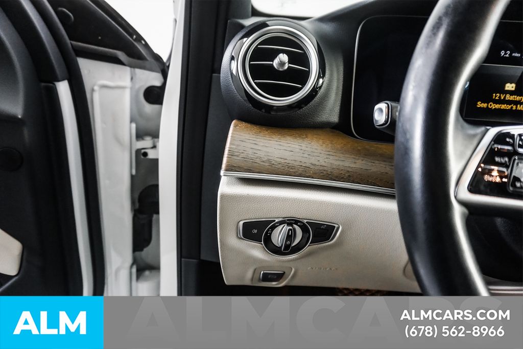 Used 2022 White Mercedes-Benz E 350 image 27