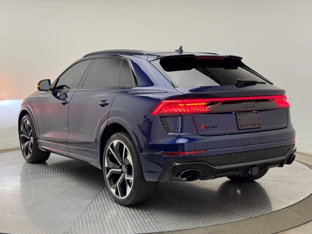 Thumbnail: 2021 Audi RS Q8 - 13