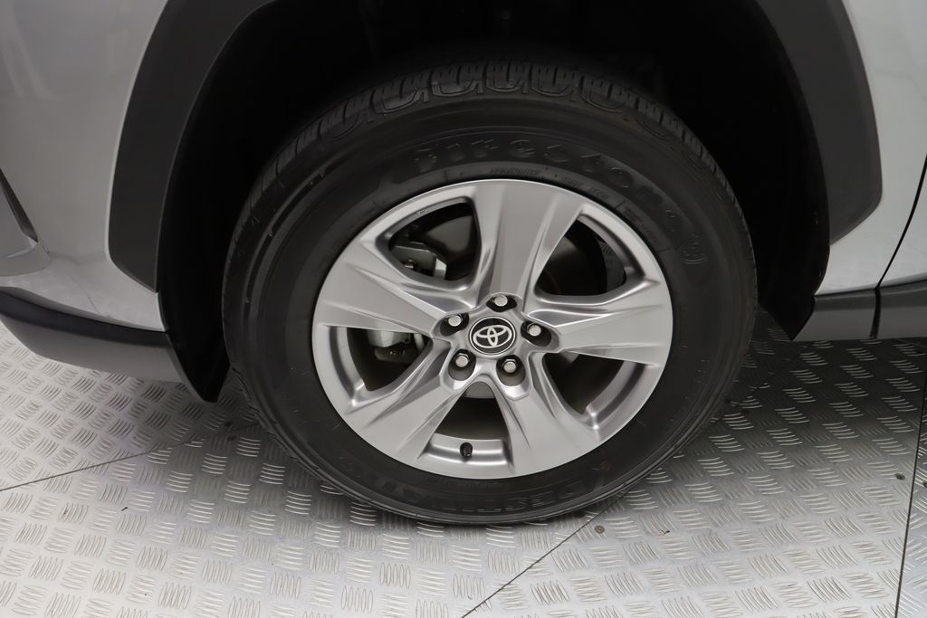 2023 Toyota RAV4 XLE 4