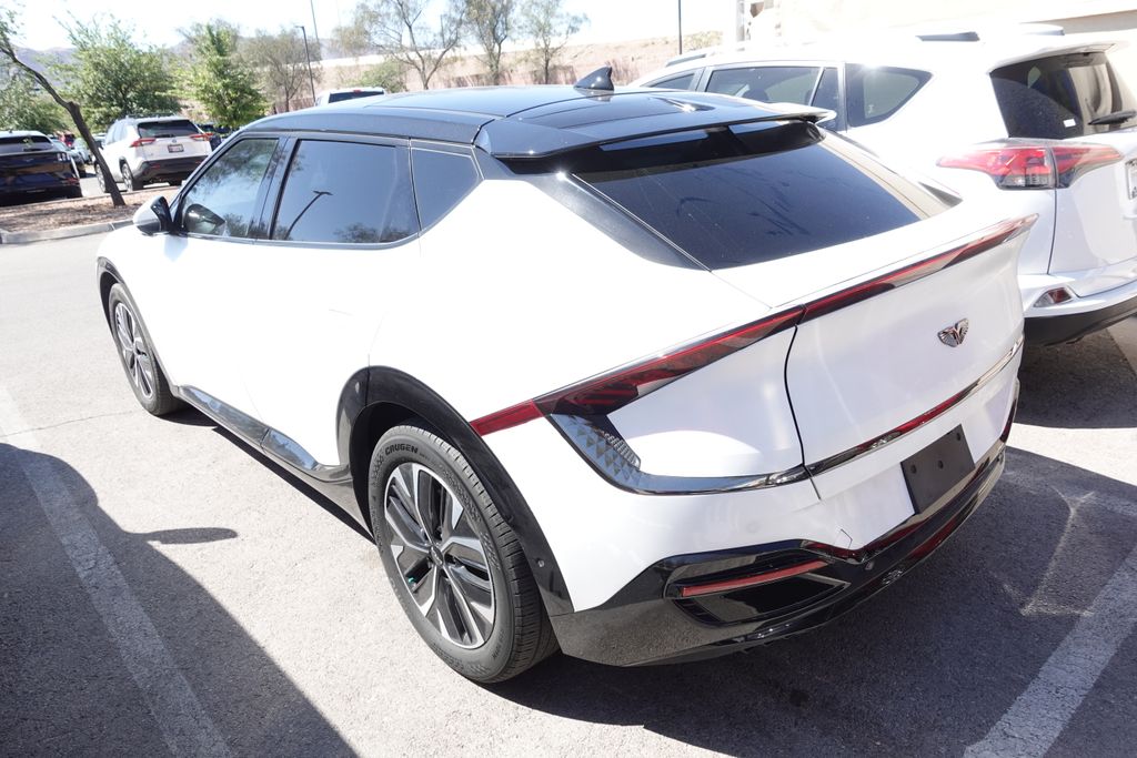 2022 Kia EV6 GT-Line's photo
