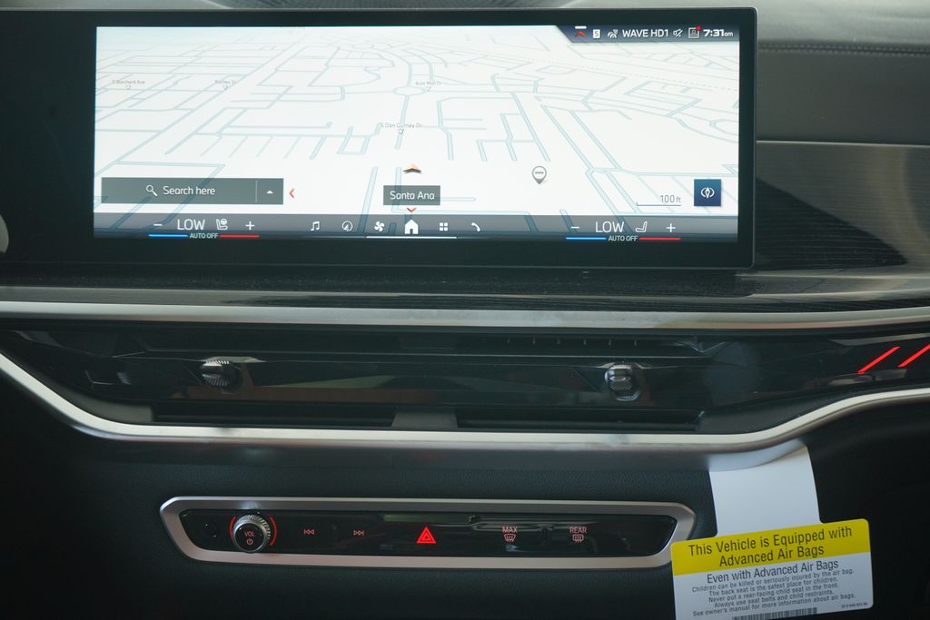 Thumbnail: 2025 BMW X7 - 15