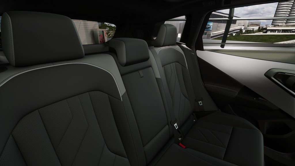 Thumbnail: 2025 BMW X3 - 12