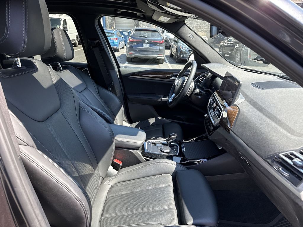 Thumbnail: 2024 BMW X3 - 20