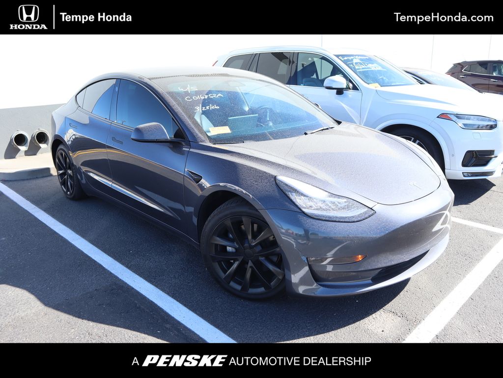 Thumbnail: 2022 Tesla Model 3 - 1