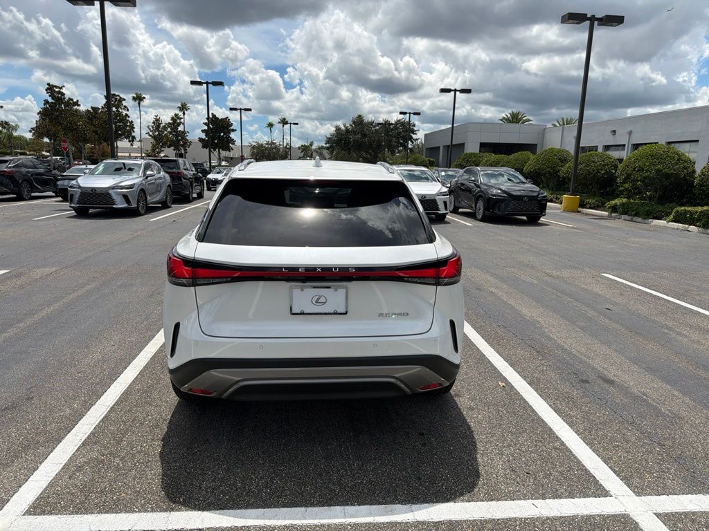 Thumbnail: 2024 Lexus RX - 7