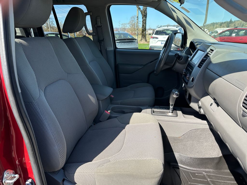 2019 Nissan Frontier SV