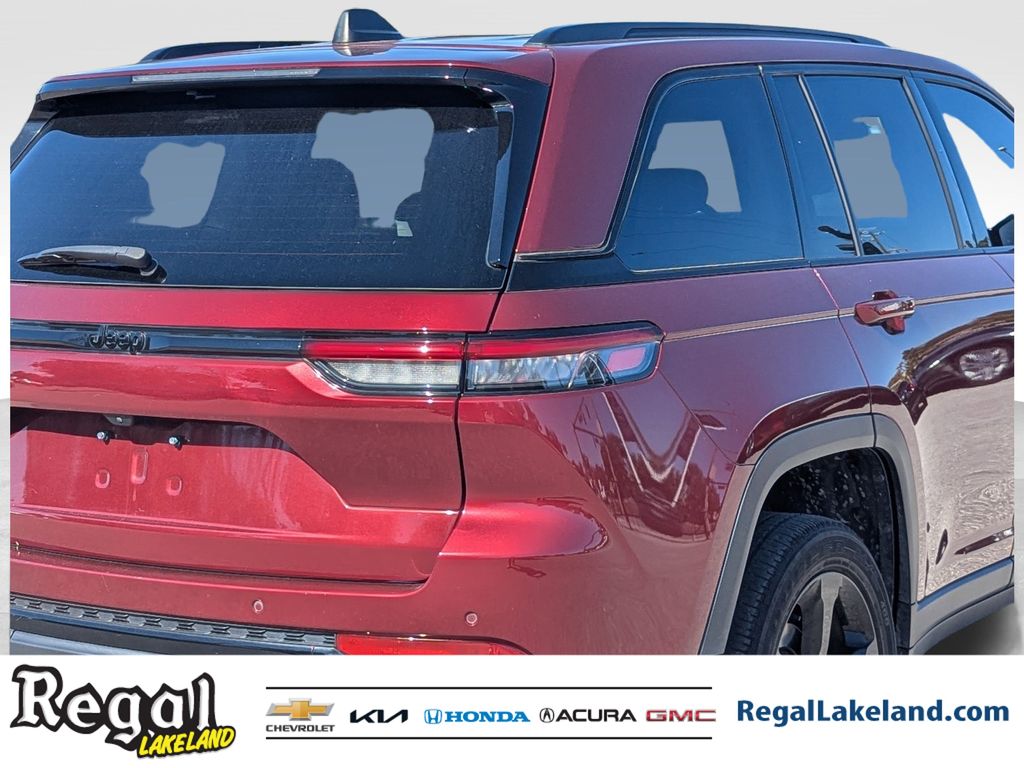 used 2022 Jeep Grand Cherokee car, priced at $27,692