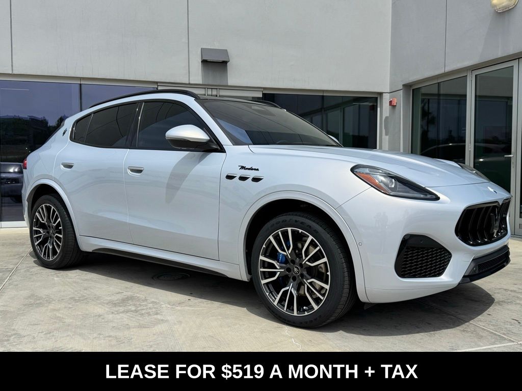 Bianco Astro Metallic 2023 Maserati Grecale Modena AWD SUV / Crossover All-Wheel Drive 8-Speed Automatic