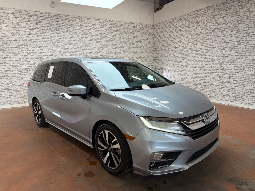 Lunar Silver Metallic 2019 Honda Odyssey Minivan Front-Wheel Drive Automatic