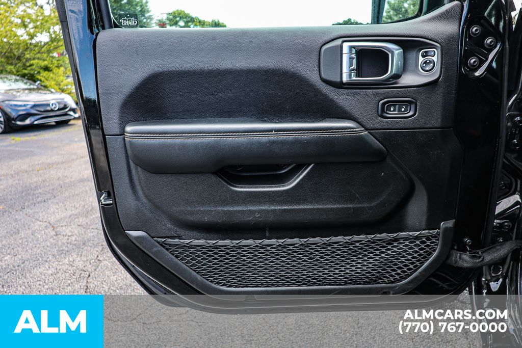 Used 2024 Black Jeep Sahara 4xe image 43