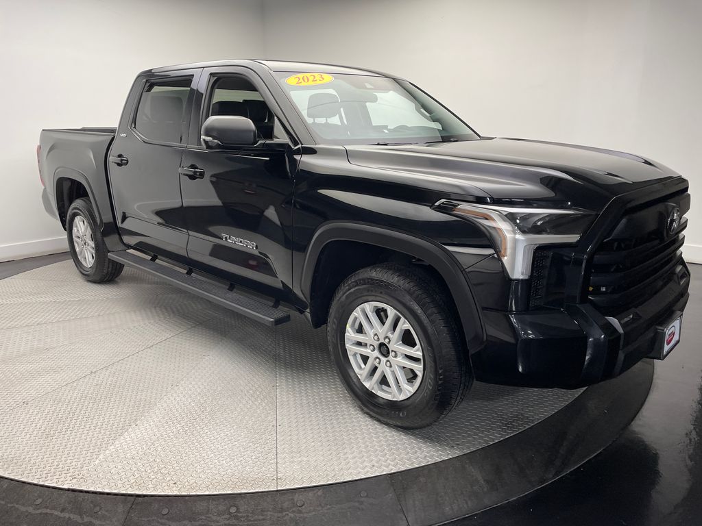 2023 Toyota Tundra SR5 3