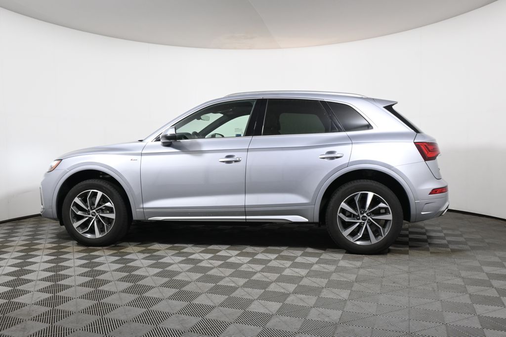 Thumbnail: 2023 Audi Q5 - 2