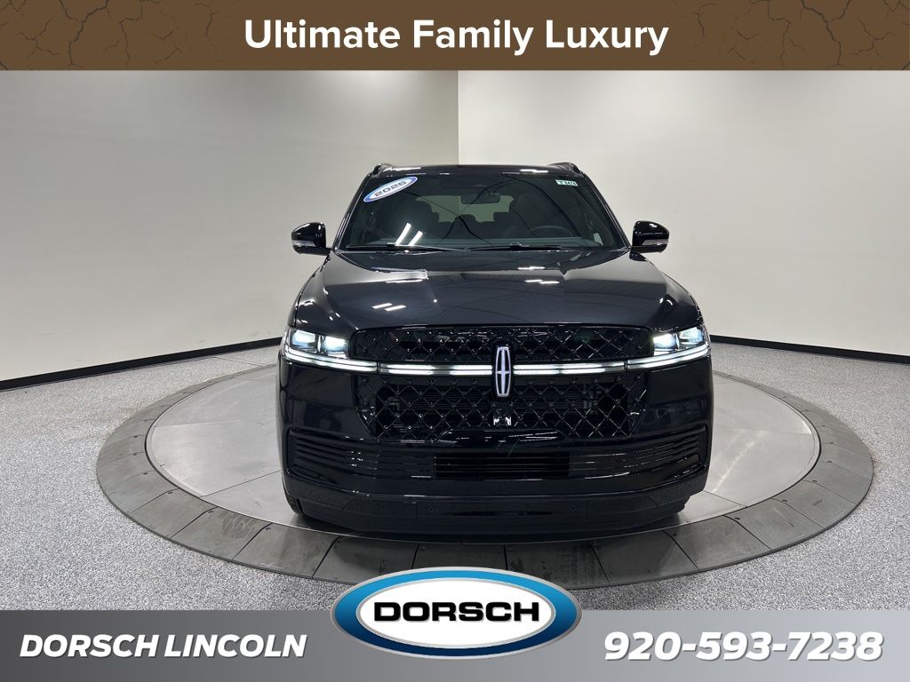 new 2026 Lincoln Navigator car, priced at $106,480