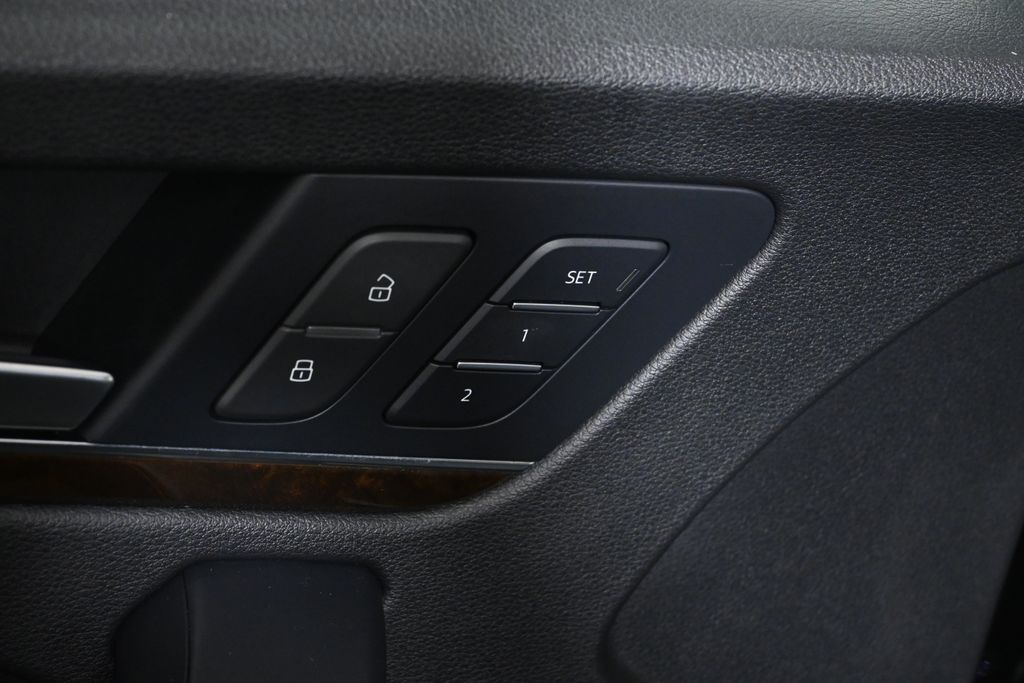 Thumbnail: 2019 Audi Q5 - 30