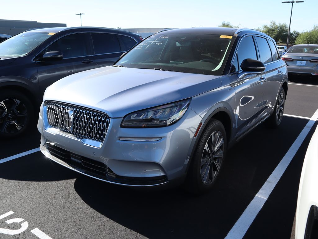 Thumbnail: 2022 Lincoln Corsair - 2