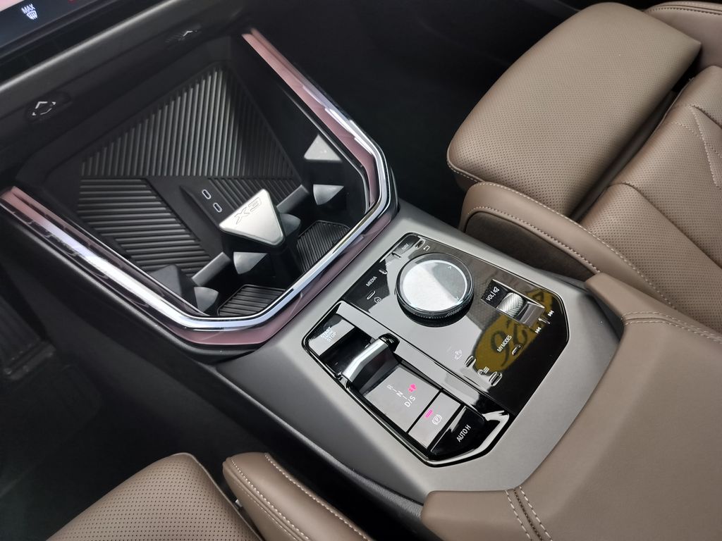 Thumbnail: 2026 BMW X3 - 17