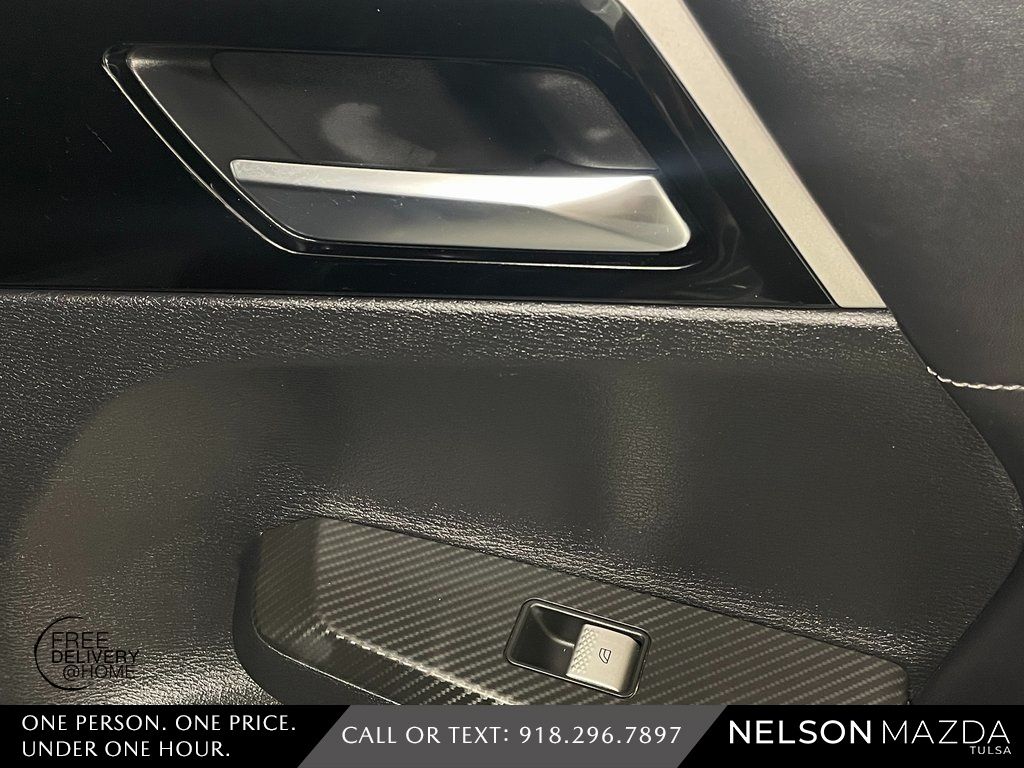 Used 2022 Black Mitsubishi SE image 43