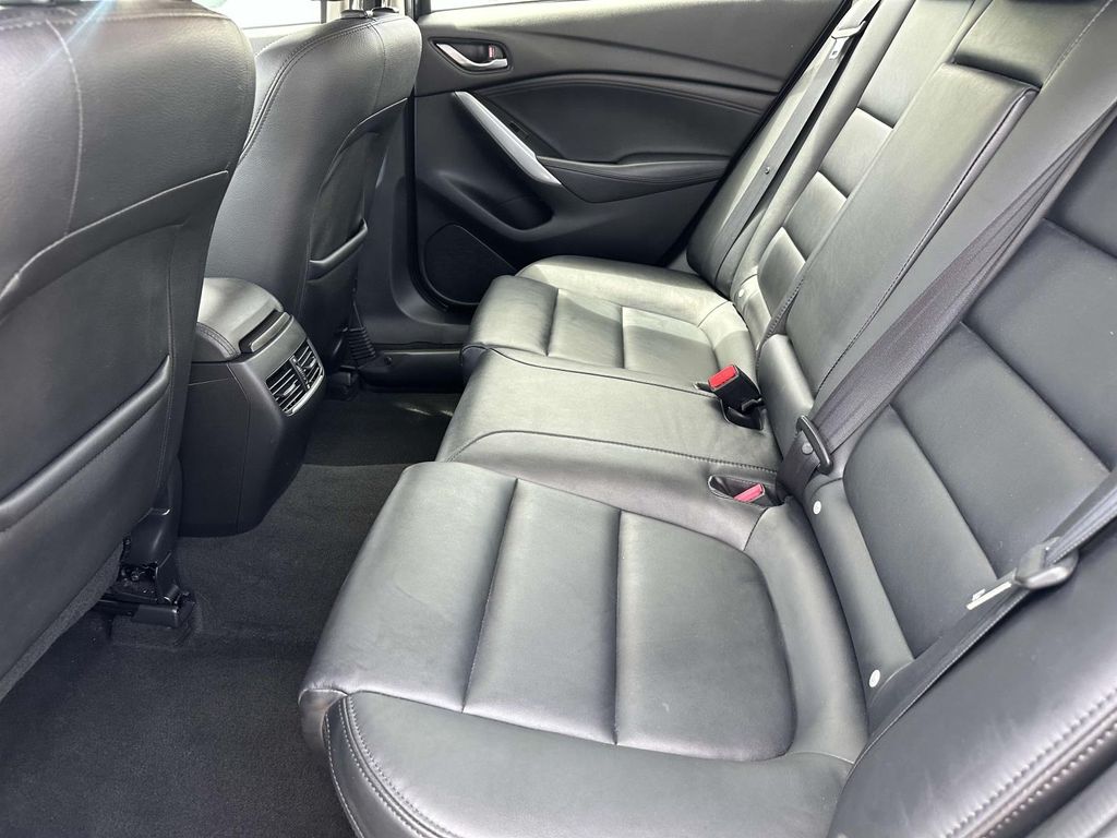 2014 Mazda Mazda6 i Touring 13