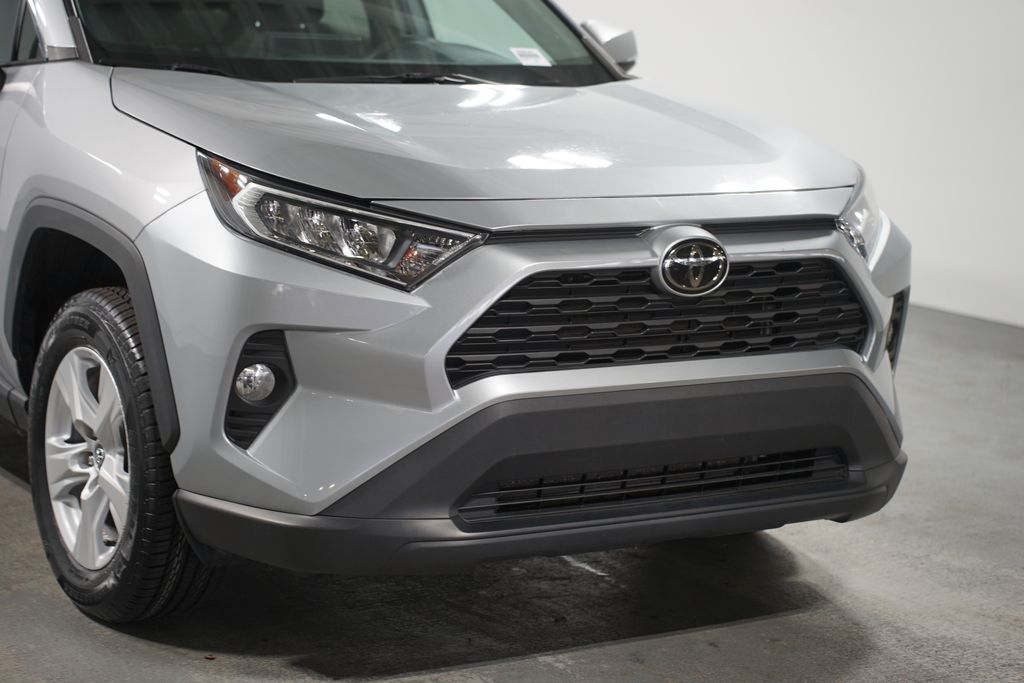 2021 Toyota RAV4 XLE 4