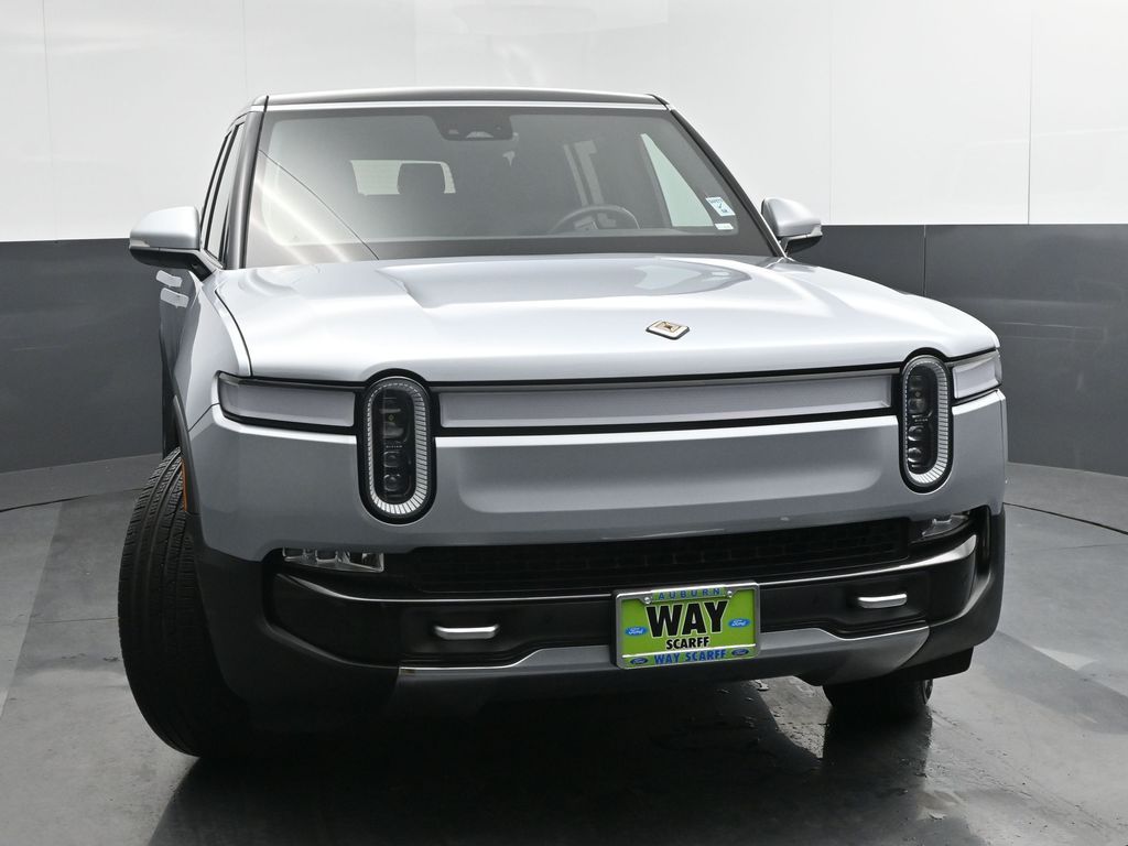 2023 Rivian R1S Adventure