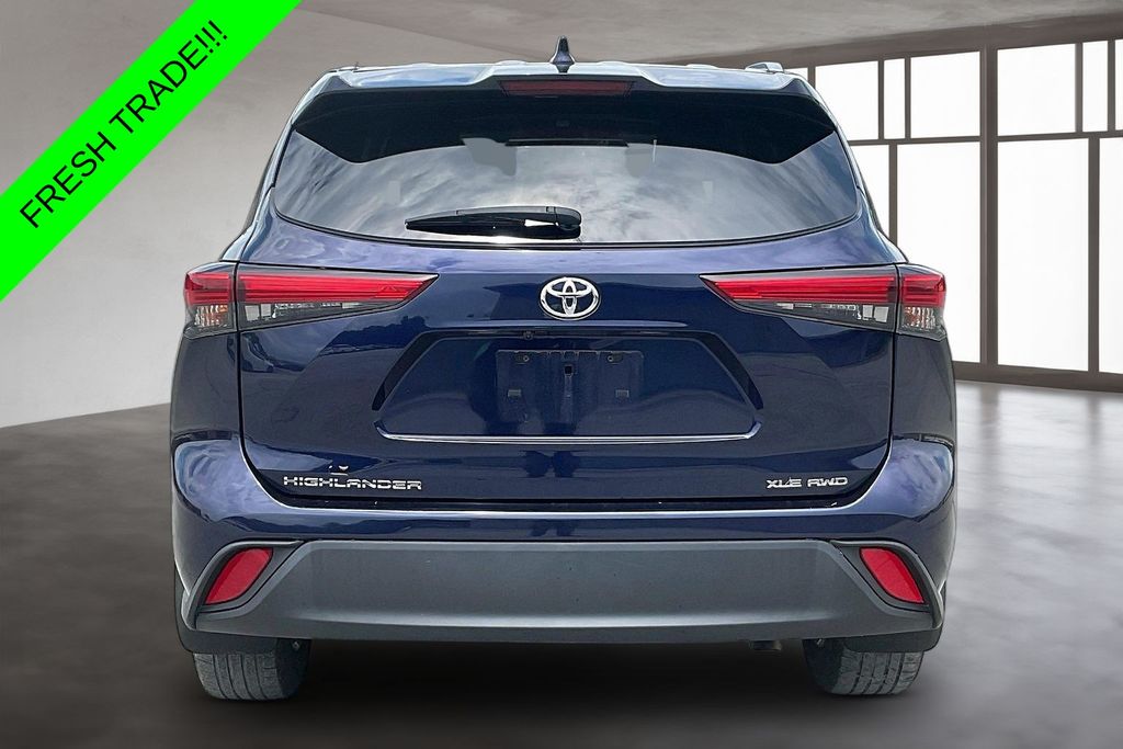 Used 2021 Toyota Highlander SUV