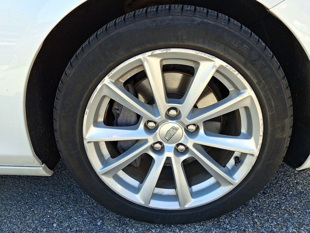 2019 Cadillac CTS — photo 8