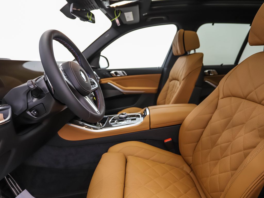 Thumbnail: 2026 BMW X5 - 11