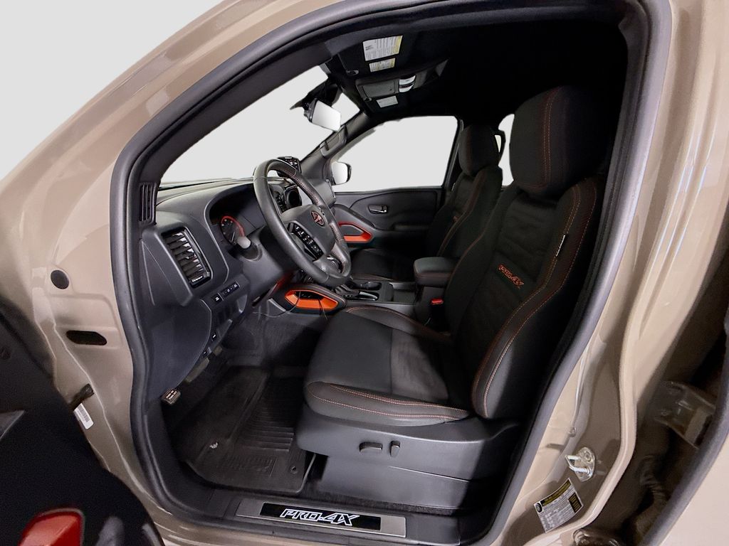 Thumbnail: 2023 Nissan Frontier - 19