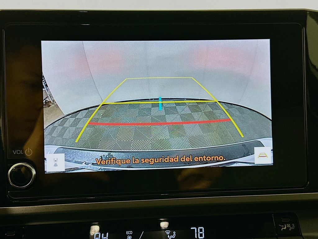 Thumbnail: 2025 Toyota Camry - 13