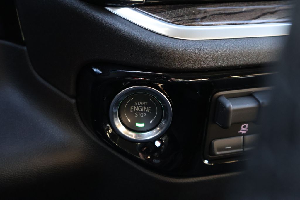 Thumbnail: 2026 Chevrolet Silverado 2500 - 30