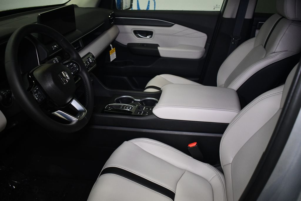 Thumbnail: 2026 Honda Pilot - 19