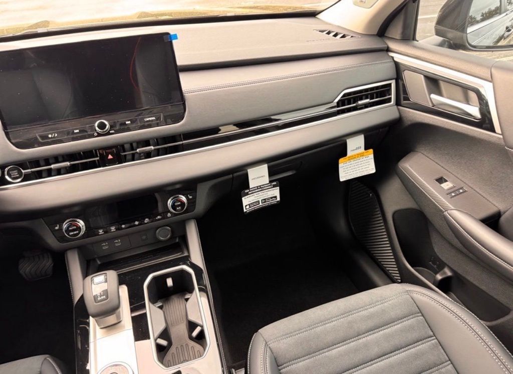 New 2026 Mitsubishi Outlander SUV