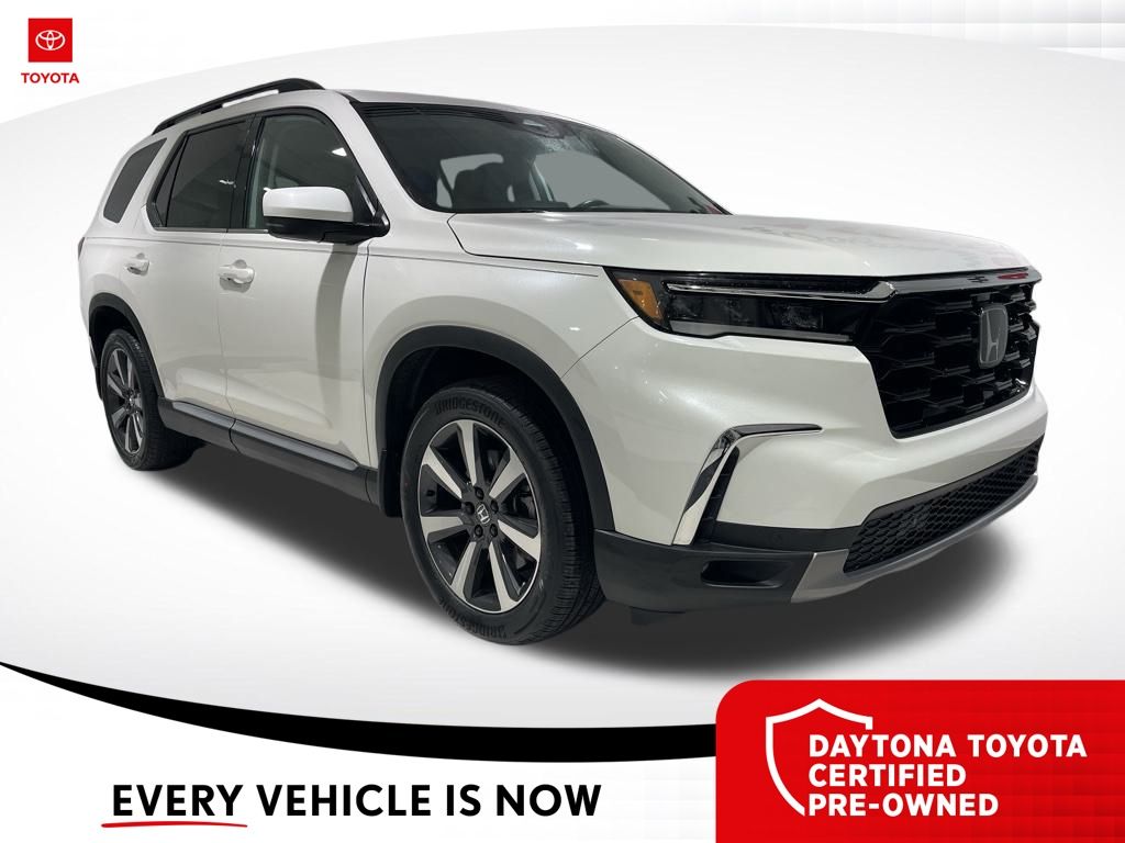 2023 Honda Pilot Touring's photo