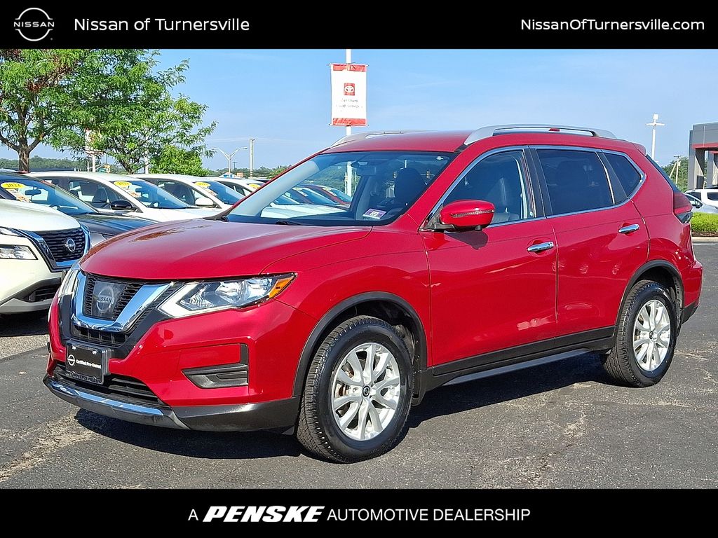 Thumbnail: 2017 Nissan Rogue - 1