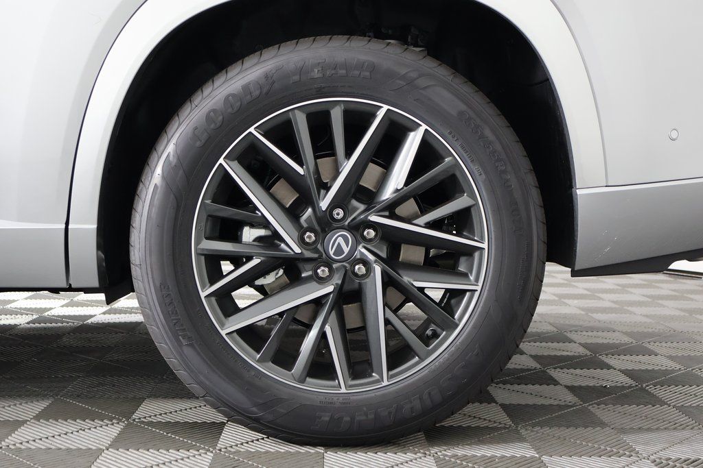 Thumbnail: 2026 Lexus TX - 11