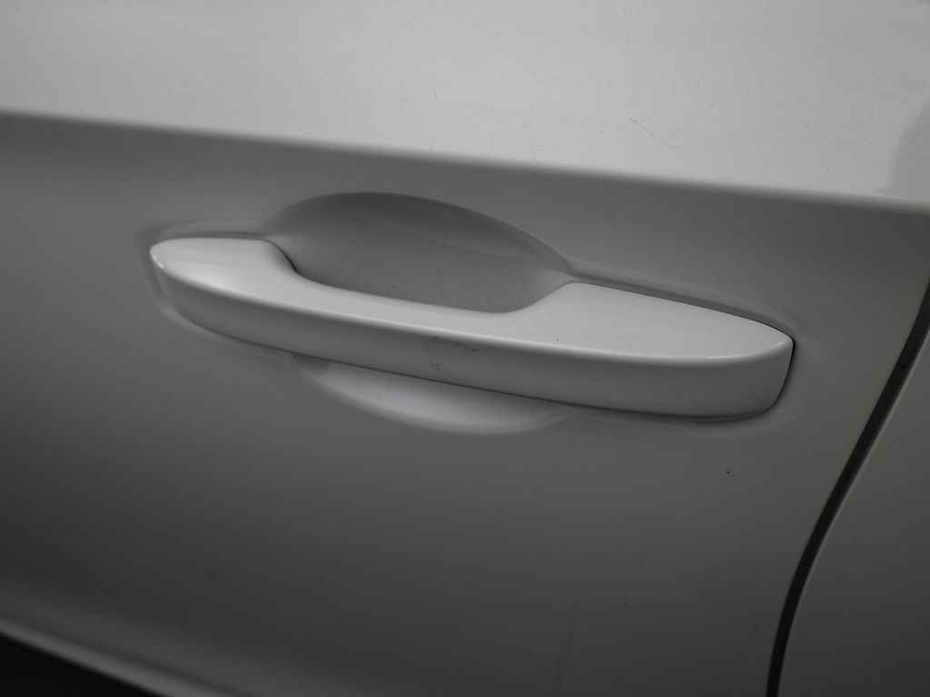 Used 2025 Platinum White Pearl Honda LX image 33