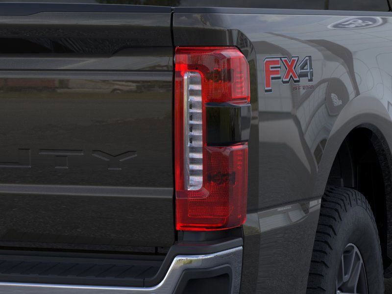2025 Ford F-350SD  photo