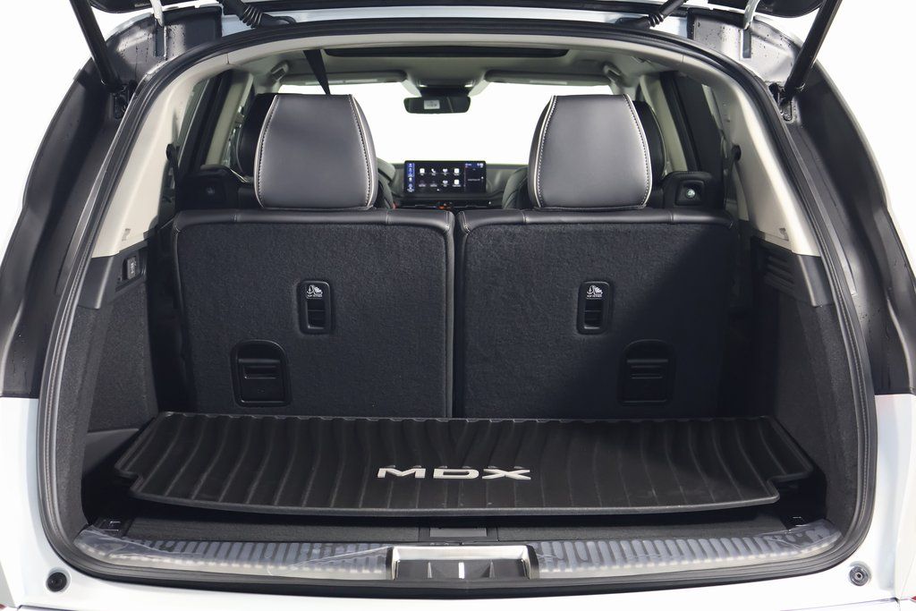 2025 Acura MDX Advance 9