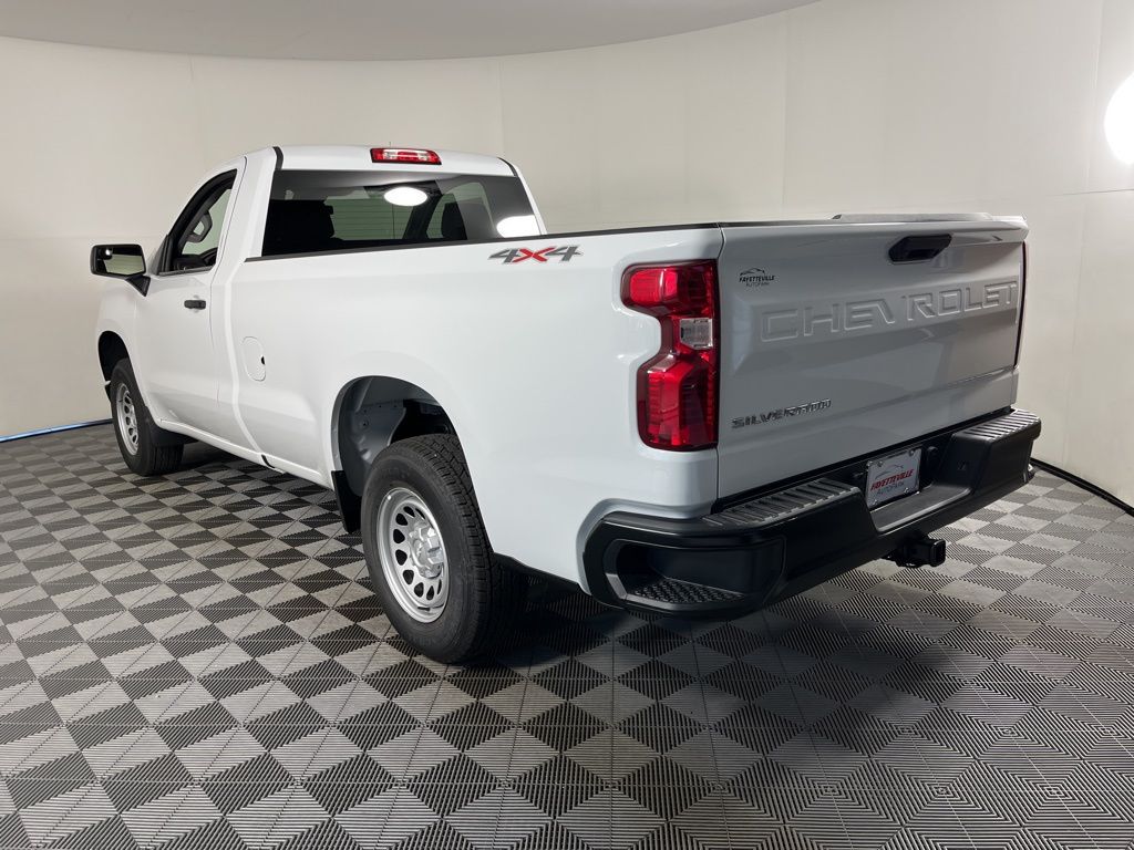 Thumbnail: 2026 Chevrolet Silverado 1500 - 3