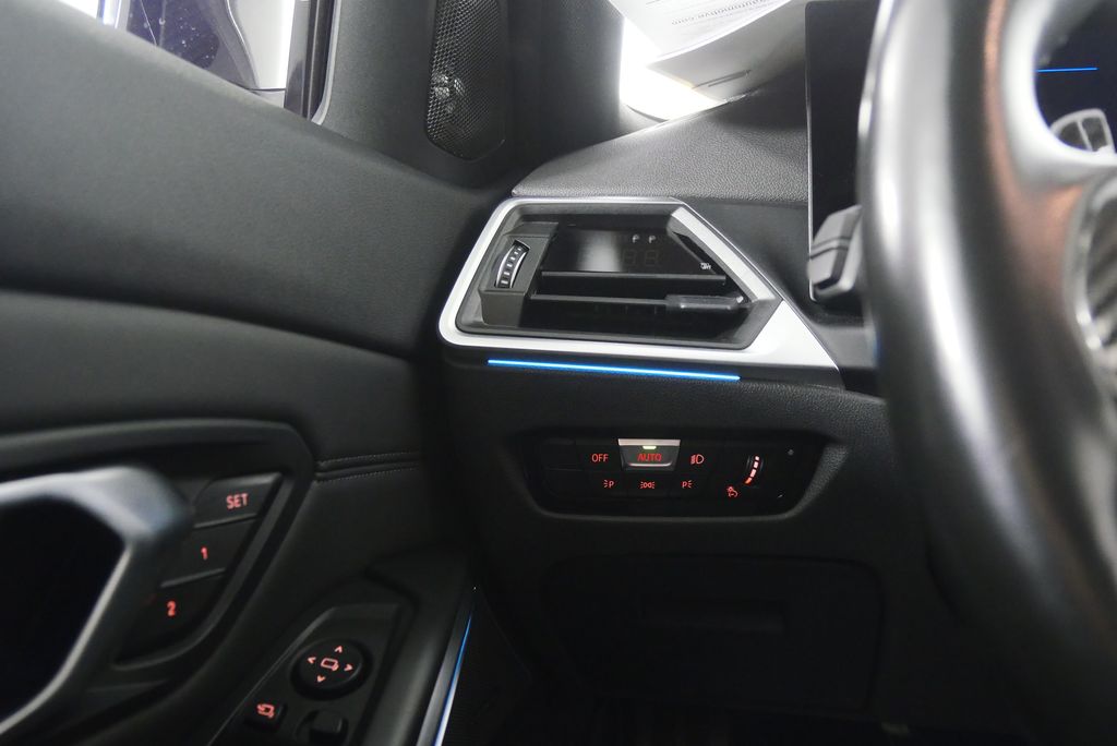 Thumbnail: 2023 BMW M3 - 23