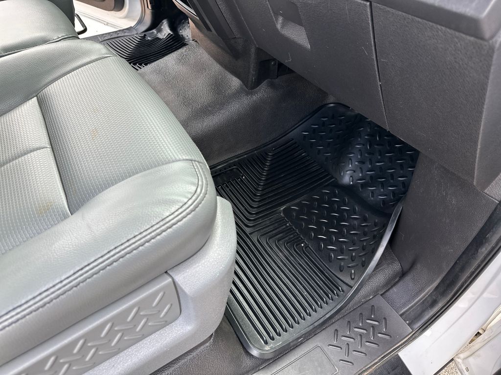 Used Car 2013 Ford F-150  Xl For Sale Under $12,000 In Austin, Texas